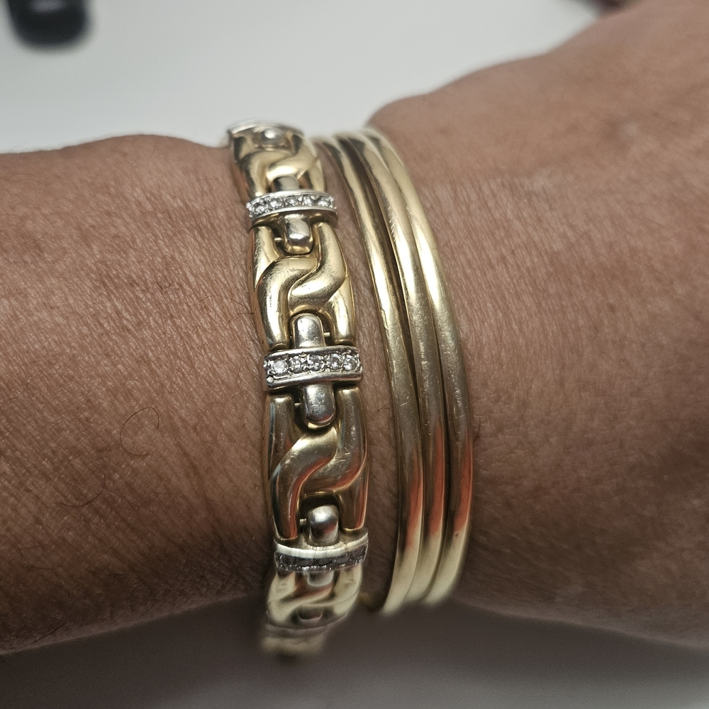 Elegant 14kt and Diamonds  Bracelet. 22gr.